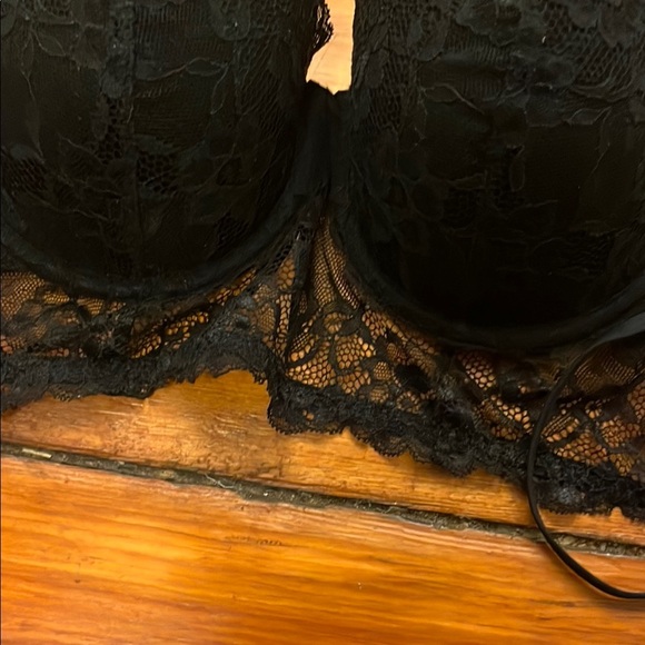H&M Black Lace Underwire Bra - Picture 6 of 6